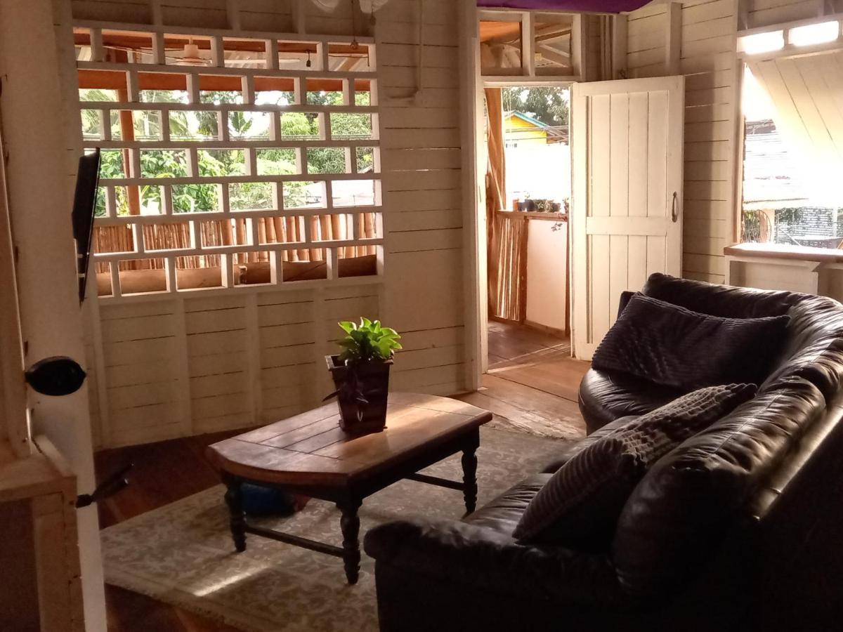 Casa Lumiere Appartement Bocas del Toro Buitenkant foto